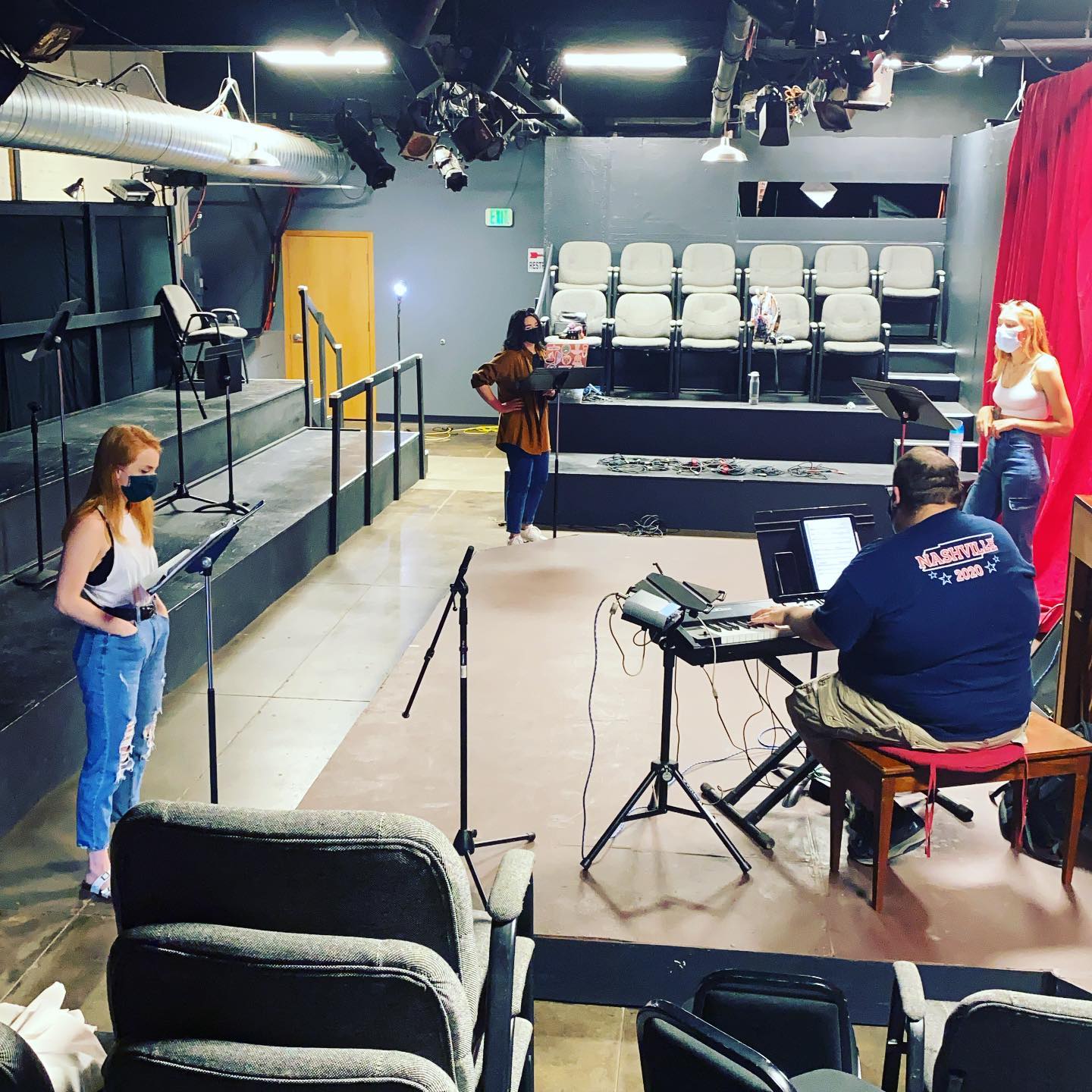 Three women sing and one man plays keyboard at Springfield Contemporary Theatre