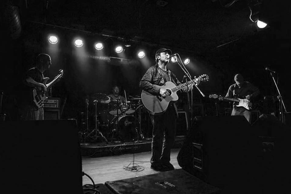 Eddie Gumucio and the Electrics Rock the Backyard!
