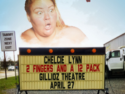Chelcie Lynn - 2 Fingers and a 12 Pack Tour